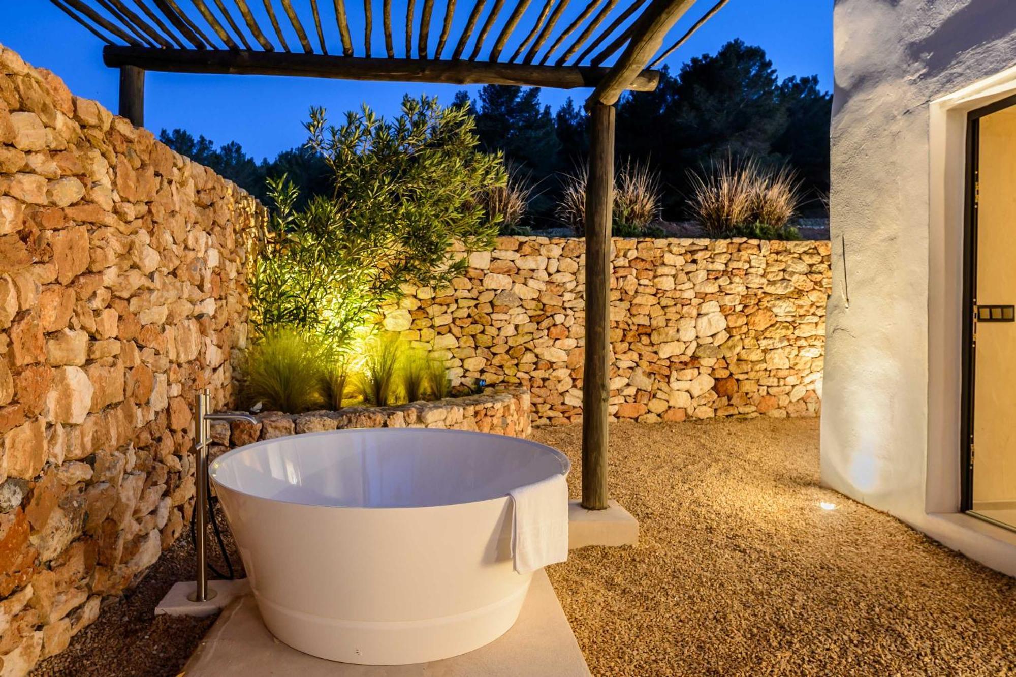 Villa Amasana - Your Sanctuary Of Peace In Ibiza - 6 Br