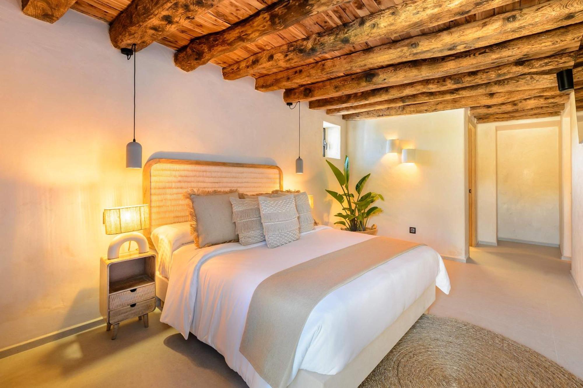 Villa Amasana - Your Sanctuary Of Peace In Ibiza - 6 Br