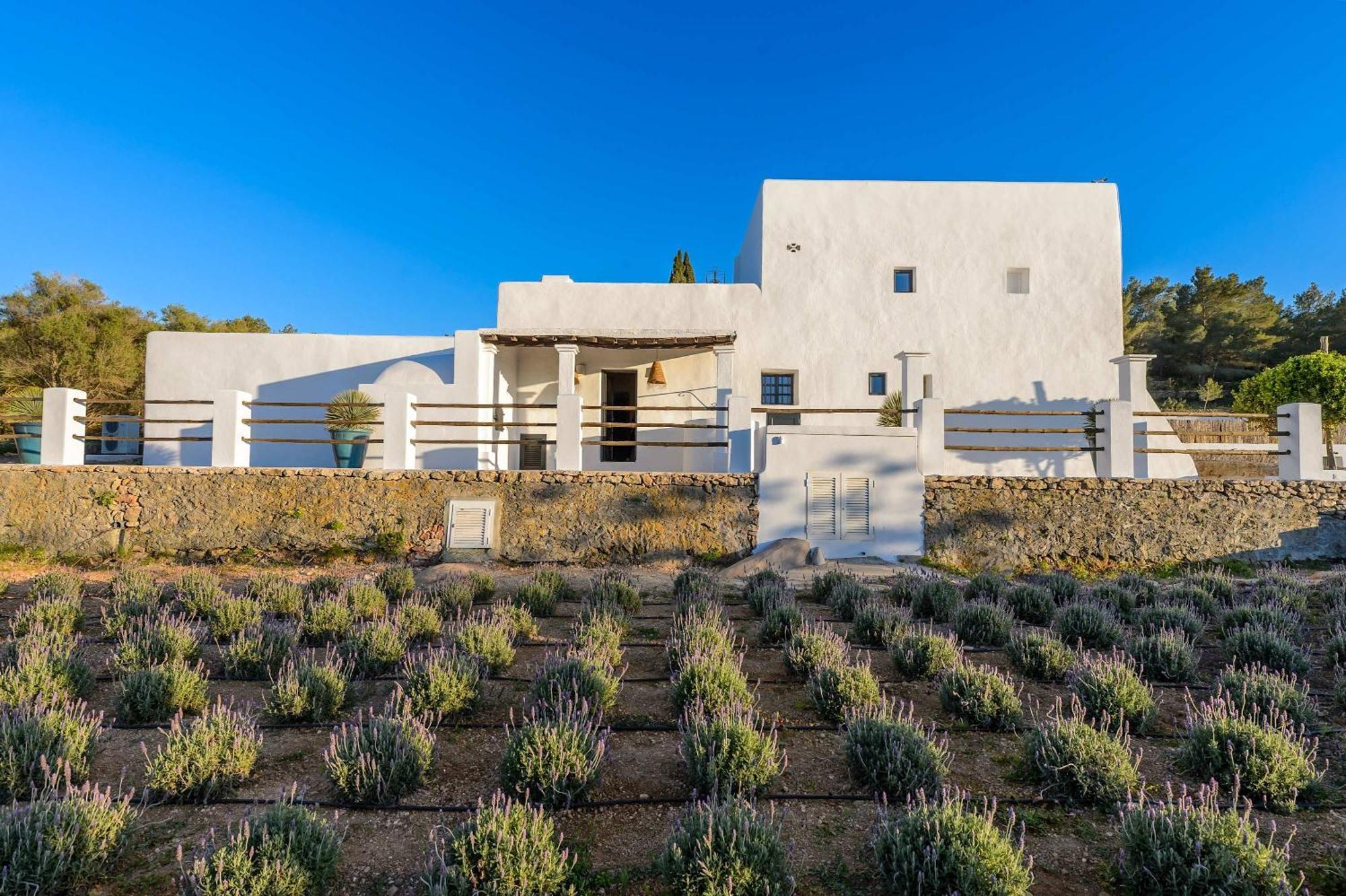 Amasana - Your Sanctuary Of Peace In Ibiza - 6 Br Santa Eularia des Riu